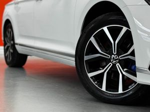 Volkswagen Passat GTE DSG #65 - Image 4