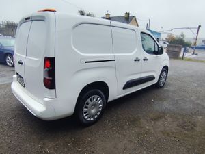 2021 Vauxhall Combo 1.5 turbo sportive - Image 4