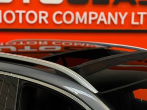 Mercedes-Benz GLE GLE 350 DE 4MATIC AMG LINE PREMI - Image 2