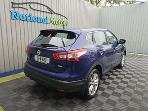 2015 Nissan Qashqai 1.5 DSL SV - Image 3