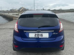 Ford Fiesta 1.5 Diesel TITANIUM TDCI - Image 4