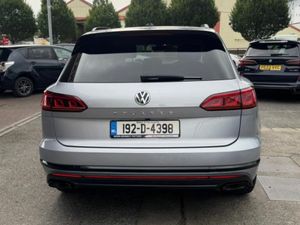 Volkswagen Touareg D LE 3.0tdi 4M 286HP 5DR Auto - Image 4