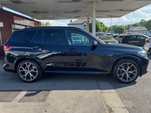 BMW X5 XDRIVE45E M SPORT - Image 2