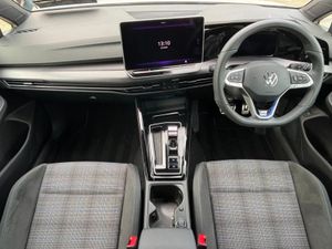 Volkswagen Golf GTE TSI MK 8.5 Longer Range - Image 2