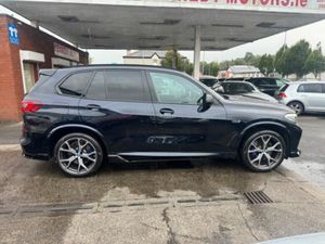 BMW X5 XDRIVE45E M SPORT - Image 2