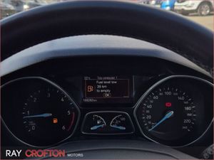 Ford Focus 1.5 Tdci 95ps Titanium - Image 4
