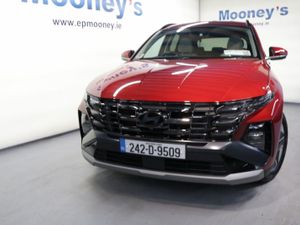 Hyundai Tucson Executive Plus 1.6l Diesel SUV - Image 2