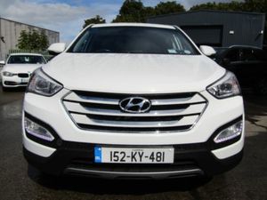 Hyundai Santa Fe 2WD Comfort 4DR - Image 3