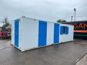 28 x 9 welfare unit , toilet , generator kitchen - Image 2