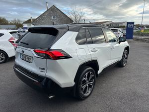 PHEV 4X4 - Fully Loaded - New model - Image 3