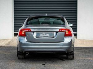 Volvo S60 D2 BUSINESS EDITION LUX - Image 2
