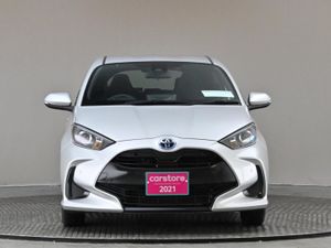 Toyota Yaris 1.5 Petrol Hybrid reverse Cam park S - Image 2