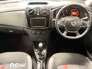 Dacia Logan MCV Stepway Techroad TCe 90 My18 - Image 2