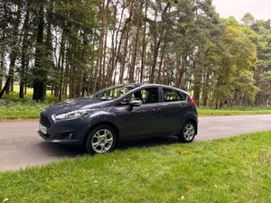 Ford Fiesta 2013 ZETEC Stunning Car - Image 3