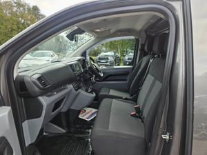 Toyota Proace 2.0 (140HP) GX LWB 4DR - Image 3