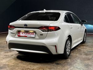 Toyota Corolla PETROL HYBRID - CRUISE CONTROL - RE - Image 4