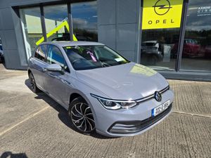 Volkswagen Golf 1.5 TSI 130HP Style - Image 2