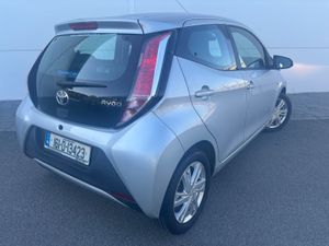 2016 TOYOTA AYGO XPLAY 1.0i LOW KMS NCT TAX - Image 3
