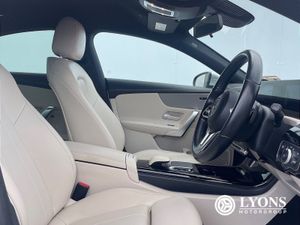 Mercedes-Benz CLA Cla200d Coup A/T Progressive - Image 4