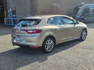 Renault Megane 1.5 dCi  Automatic - Image 3