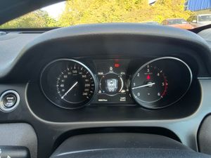 LAND ROVER DISCOVERY SPORT 2.0 7 SEATER 2017 - Image 2