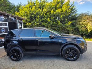 LAND ROVER DISCOVERY SPORT 2.0 7 SEATER 2017 - Image 2