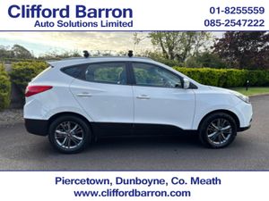 Hyundai ix35 1.7 CRDI SE NAV 5DR - Image 3