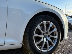 Audi A4 2.0 TFSi Avant 2017 Automatic - Image 3