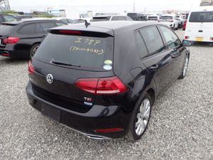 Volkswagen Golf 1.4 TSI HIGHLINE PRO PLUS PETROL A - Image 4