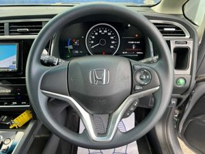 Honda Shuttle SENSING 1.5 HYBRID AUTO // SERVICE H - Image 4