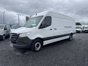 MERCEDES SPRINTER INCLUDES VAT - Image 2