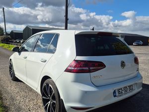 2016 Volkswagen Golf 1.6 tdi highline Beautiful ca - Image 4