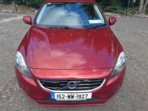 Volvo V40 2015 Automatic - Image 2
