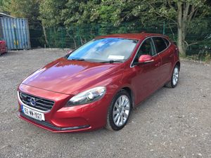Volvo V40 2015 Automatic - Image 4