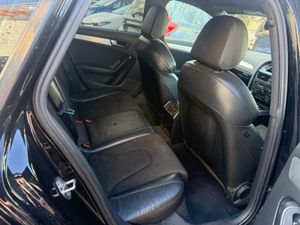Audi A4 2010 - Image 2