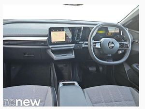 Renault Megane E-Tech Ev40 130hp Techno - Image 2