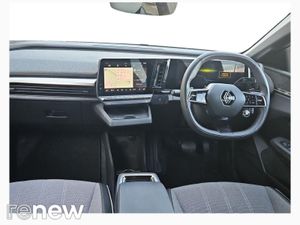Renault Megane E-Tech Ev40 130hp Techno - Image 2