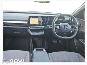 Renault Megane E-Tech Ev40 130hp Techno - Image 2