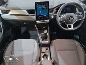 Renault Captur TCe 90 Techno - Image 2