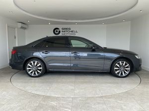 Audi A4 2022 - Image 4
