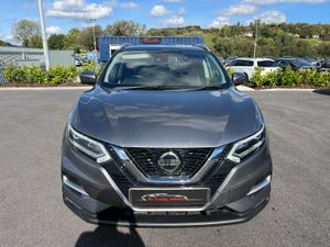 2019 (192)  Nissan Qashqai Tekna 1.5 DCI -Pan Roof - Image 3