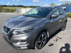 2019 (192)  Nissan Qashqai Tekna 1.5 DCI -Pan Roof - Image 4