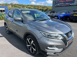 2019 (192)  Nissan Qashqai Tekna 1.5 DCI -Pan Roof - Image 2
