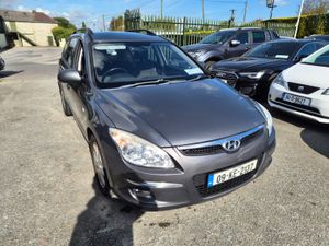 Hyundai i30 2009 De-Luxe Half leather - Image 2
