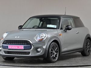 MINI Cooper 1.5 6spd 3DR  two-tone Roof - Image 3