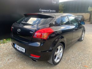 Kia Ceed 1.6cdi Diesel // LOW MILEAGE // NCT 11/25 - Image 3