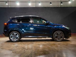Honda Vezel 1.5 PETROL HYBRID - HALF LEATHER HEATE - Image 2