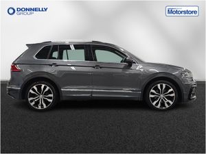 Volkswagen Tiguan Estate R-Line Tech - Image 4