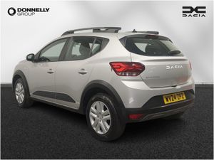 Dacia Sandero Stepway Hatchback Expression - Image 3