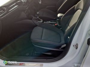 Ford Focus 1.5l Ecoblue 120PS St-line - Image 4